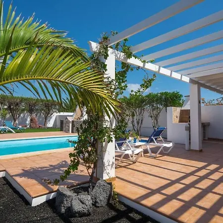 Keira Playa Blanca (Lanzarote)