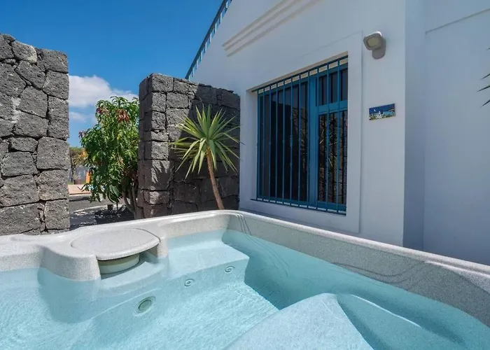 Keira * Playa Blanca (Lanzarote)