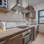 Keira Villa *